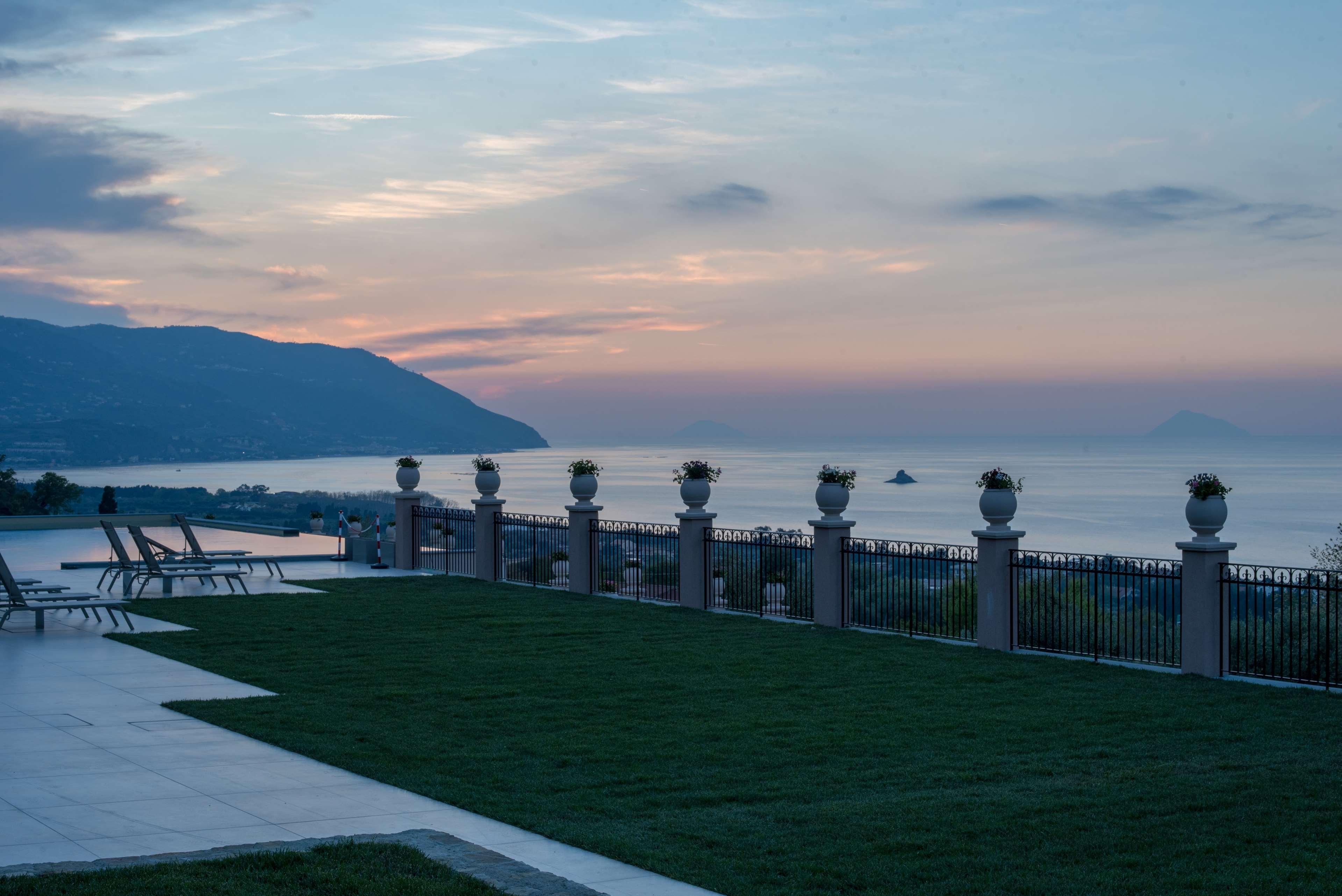 Best Western Plus Hotel Terre di Eolo Patti Exterior foto