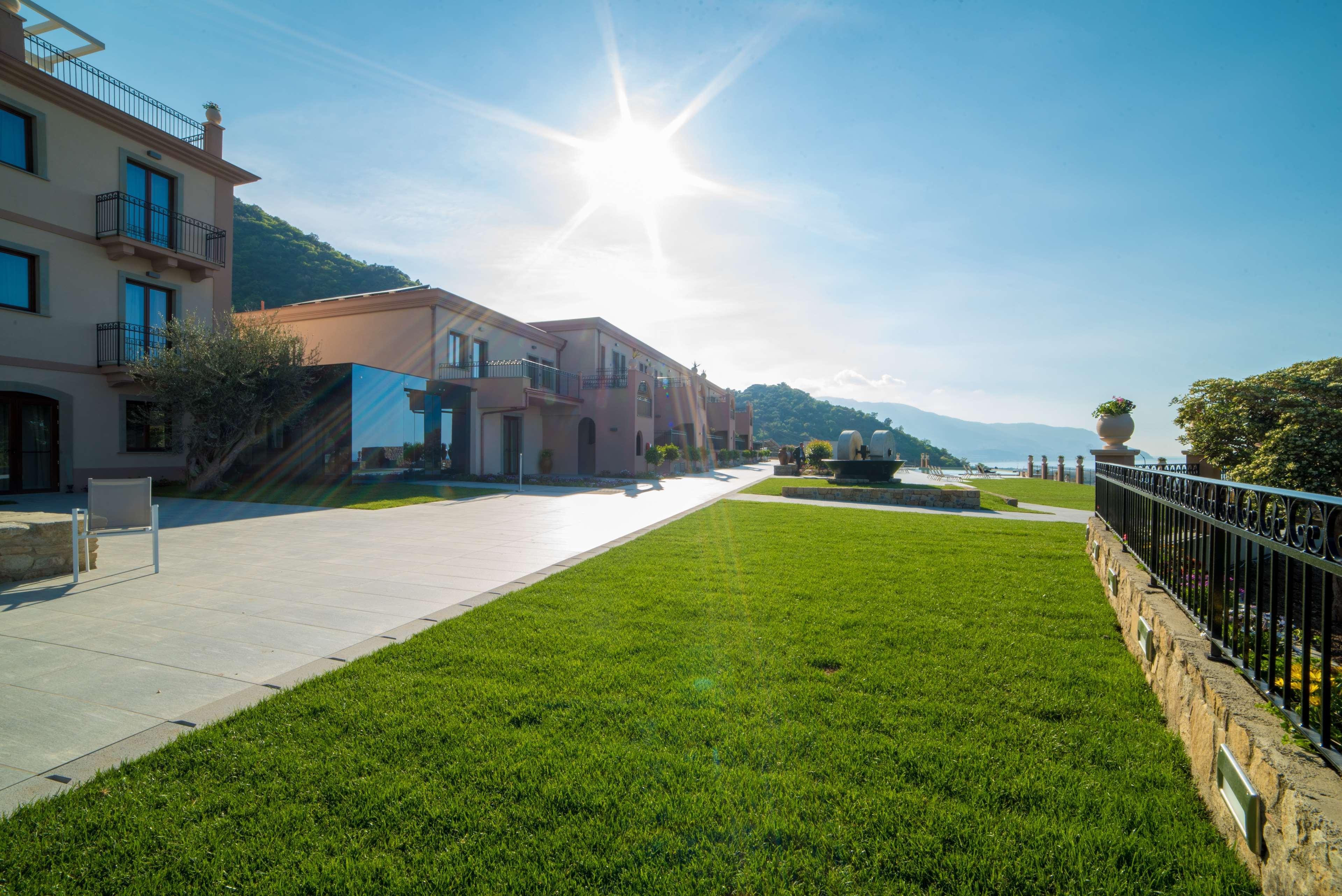 Best Western Plus Hotel Terre di Eolo Patti Exterior foto
